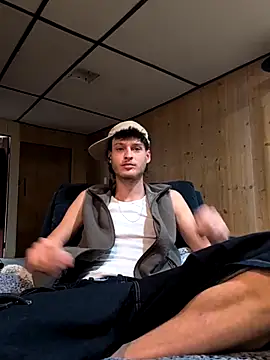 B8RHUNG online show from 03/07/26, 04:56