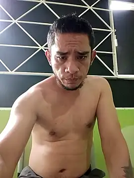 Gloryholeroom online show from 02/05/26, 09:21