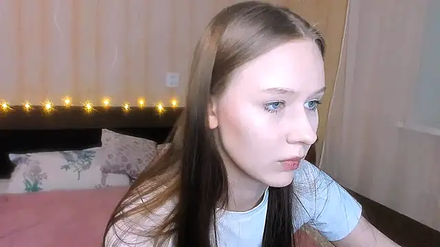 chloe wifey online show from 02/08/26, 09:01