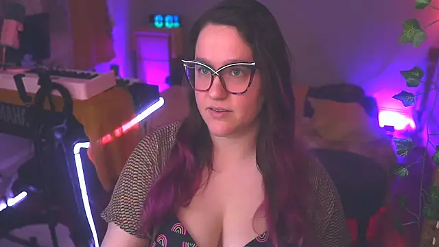 FireproofCuriousiteaze online show from 04/05/26, 02:07