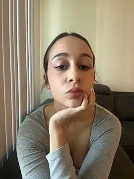 ChiaraSommer online show from 03/11/26, 05:40