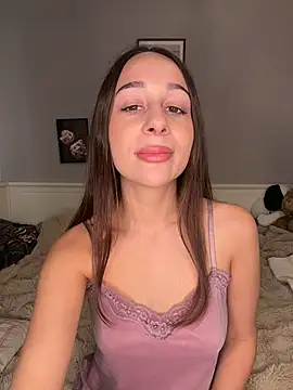 ChiaraSommer online show from 03/31/26, 04:09