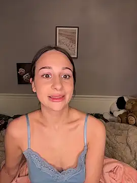 ChiaraSommer online show from 03/25/26, 05:12