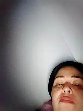 Camilaxxo online show from 12/17/25, 03:33