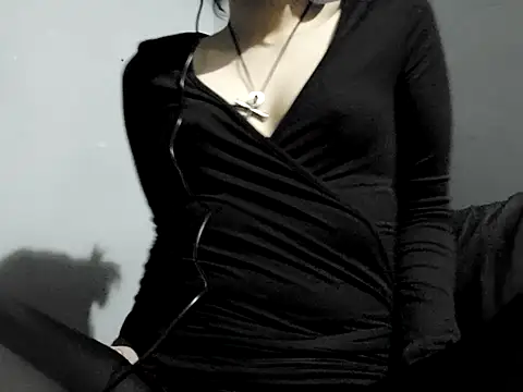 Snapshot of Delilah_666 chatting on 12/17/25, 02:49 Delilah 666 online show from 12/17/25, 02:49