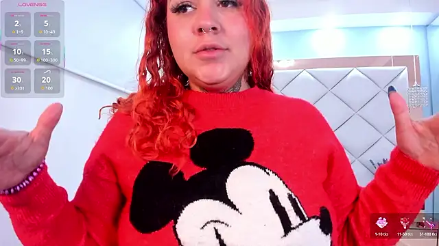 Snapshot of ateneaa_dioosa chatting on 01/17/26, 12:42 ateneaa dioosa online show from 01/17/26, 12:42