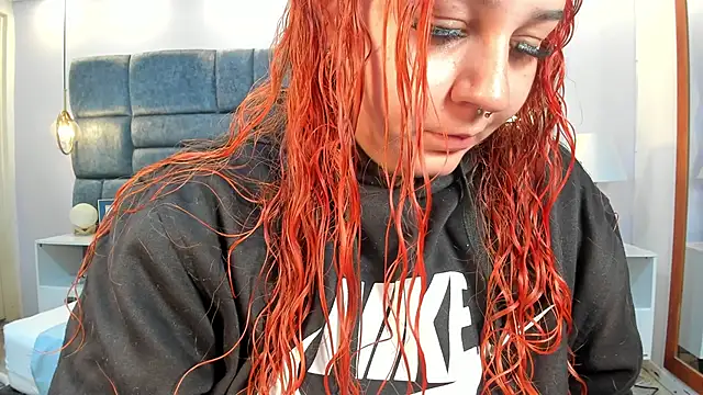 Snapshot of ateneaa_dioosa chatting on 01/13/26, 11:58 ateneaa dioosa online show from 01/13/26, 11:58