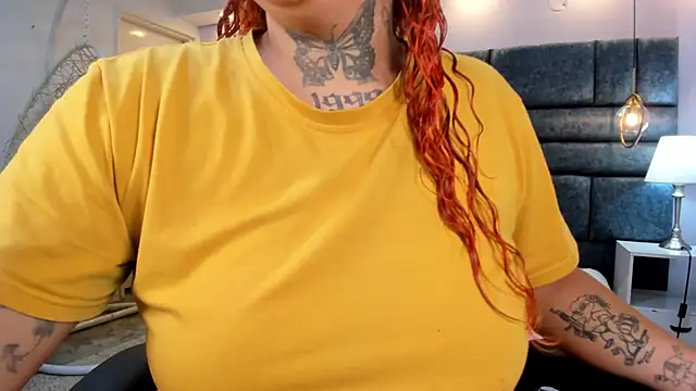 Snapshot of ateneaa_dioosa chatting on 02/20/26, 11:56 ateneaa dioosa online show from 02/20/26, 11:56