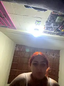 Snapshot of ateneaa_dioosa chatting on 01/18/26, 02:15 ateneaa dioosa online show from 01/18/26, 02:15