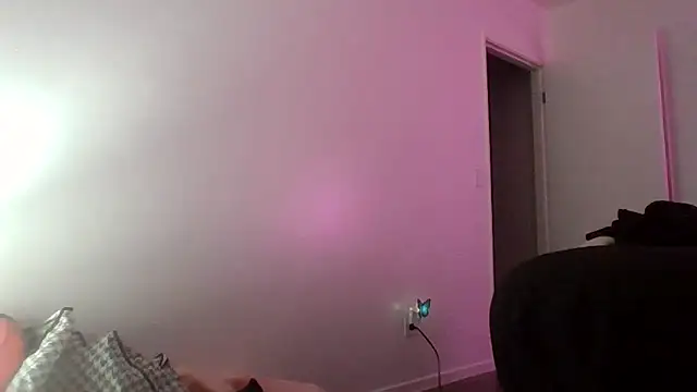 AverageAnt  online show from 02/23/26, 08:15