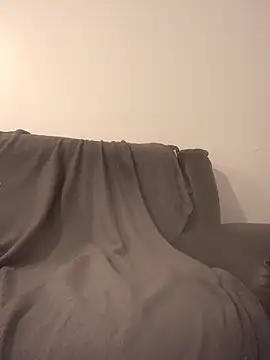 AverageAnt  online show from 02/26/26, 05:46