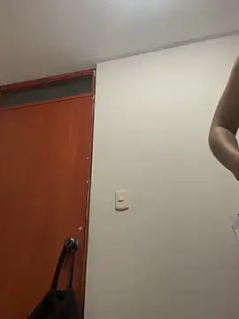 LatinDoll8 online show from 04/19/26, 05:08