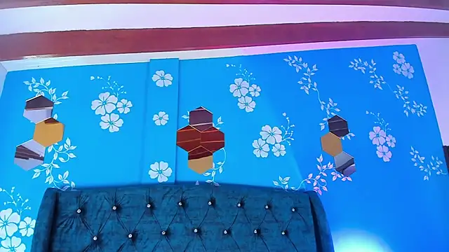 Issa Clark01 online show from 03/23/26, 10:31