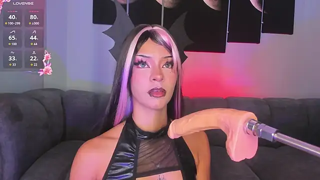 kira vance online show from 02/08/26, 03:48