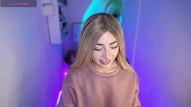 channel blondee online show from 02/06/26, 09:55