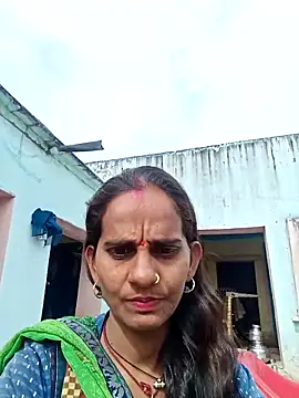 Snapshot of Khusbu77A chatting on 12/21/25, 06:15 Khusbu77A online show from 12/21/25, 06:15
