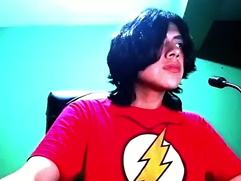 Snapshot of gaspar137 chatting on 12/18/25, 05:45 gaspar137 online show from 12/18/25, 05:45