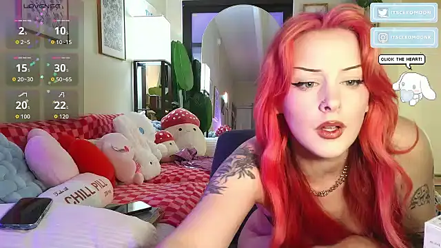 Snapshot of itscleomoon chatting on 02/02/26, 01:37 itscleomoon online show from 02/02/26, 01:37