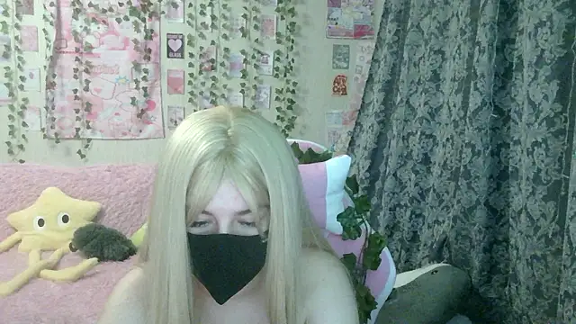 MysticYumiko online show from 02/05/26, 05:42