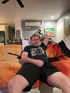 Studmuffin4you online show from 01/11/26, 03:02