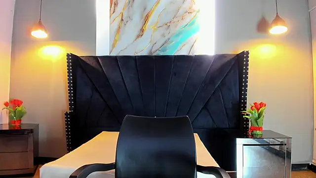 Snapshot of Amellia_brown2 chatting on 12/18/25, 04:28 Amellia brown2 online show from 12/18/25, 04:28