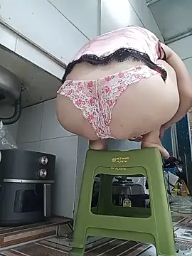 Girl-6868 online show from 06/07/26, 10:20