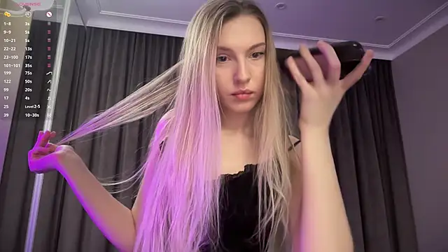 Snapshot of blondinkaa chatting on 02/23/26, 05:02 blondinkaa online show from 02/23/26, 05:02