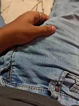 AqueousCrepe online show from 02/10/26, 01:10