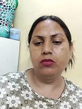 Hotmylips online show from 04/12/26, 02:42