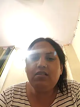 Hotmylips online show from 04/14/26, 05:18