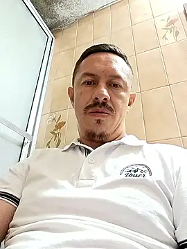 L hotcream online show from 03/31/26, 11:18