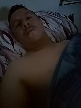 Snapshot of L_hotcream chatting on 02/01/26, 04:27 L hotcream online show from 02/01/26, 04:27