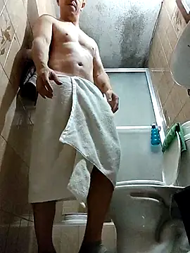 Snapshot of L_hotcream chatting on 02/04/26, 12:22 L hotcream online show from 02/04/26, 12:22