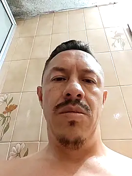 L hotcream online show from 03/28/26, 12:17