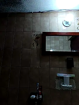 L hotcream online show from 03/04/26, 11:18