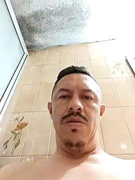 L hotcream online show from 04/14/26, 12:43