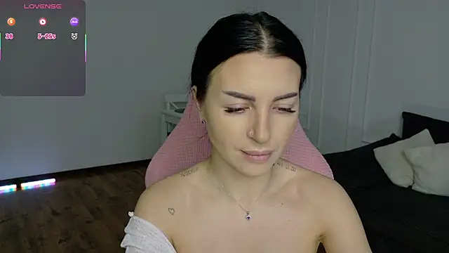 Lady charm   online show from 01/13/26, 06:28