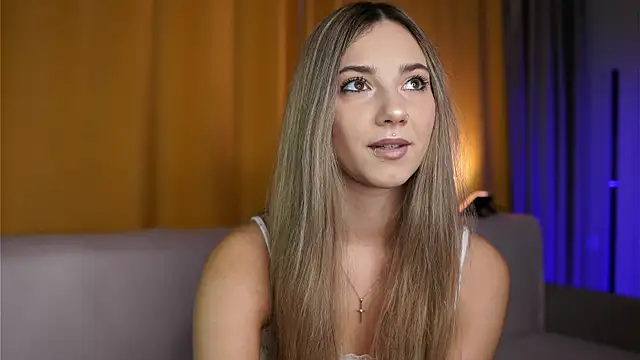 angel lin online show from 04/04/26, 02:45