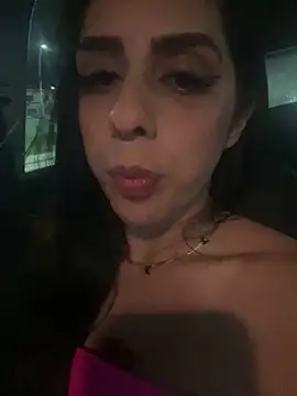 Monahhliza online show from 12/21/25, 12:46