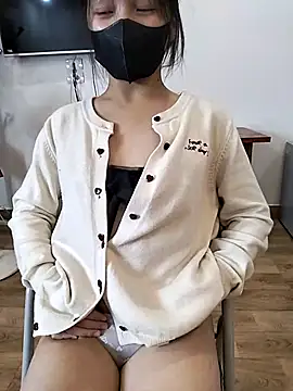 Miu ii online show from 12/19/25, 01:24