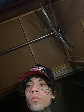 baby young online show from 12/18/25, 04:17