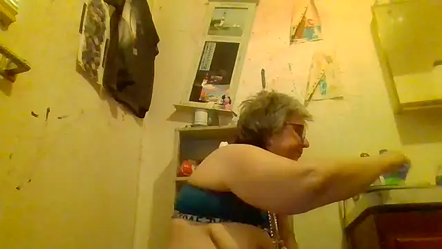becky1111 online show from 05/11/26, 04:04