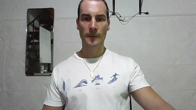 maximuss789 online show from 04/15/26, 01:15