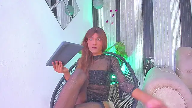 Snapshot of tiffanyy_777 chatting on 02/21/26, 02:13 tiffanyy 777 online show from 02/21/26, 02:13