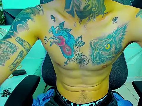 Snapshot of Boy_tatto77 chatting on 06/12/26, 12:36 Boy tatto77 online show from 06/12/26, 12:36