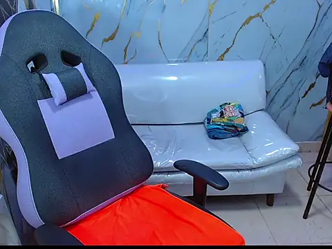 Snapshot of Boy_tatto77 chatting on 02/24/26, 06:09 Boy tatto77 online show from 02/24/26, 06:09