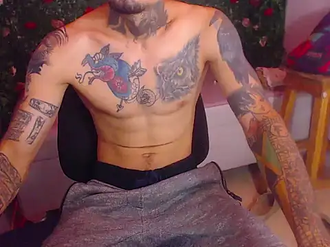 Snapshot of Boy_tatto77 chatting on 06/02/26, 01:00 Boy tatto77 online show from 06/02/26, 01:00