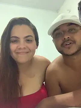 Snapshot of casalsativa99 chatting on 12/20/25, 10:23 casalsativa99 online show from 12/20/25, 10:23