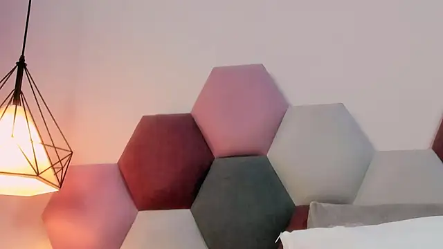 GahiaBelucci online show from 03/11/26, 11:37