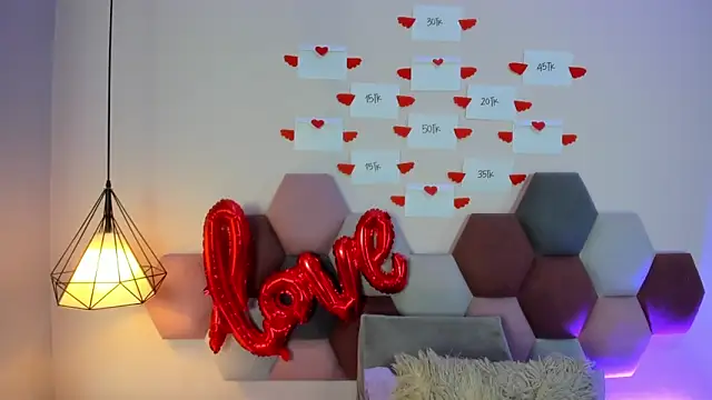 Snapshot of GahiaBelucci chatting on 02/14/26, 12:16 GahiaBelucci online show from 02/14/26, 12:16